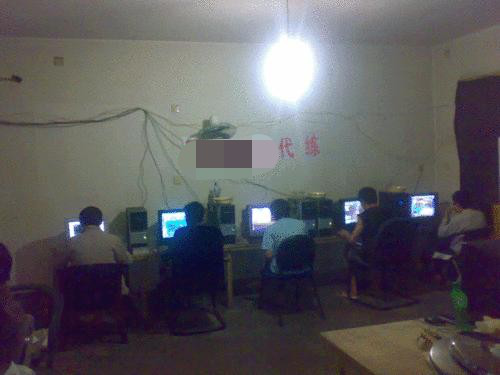 渊域生存恐怖射击游戏正式登陆PC主机版